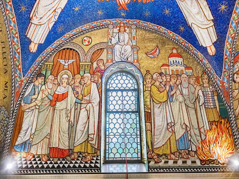 Pictures of Visit to Sacred Heart & St. Catherines in Droitwich